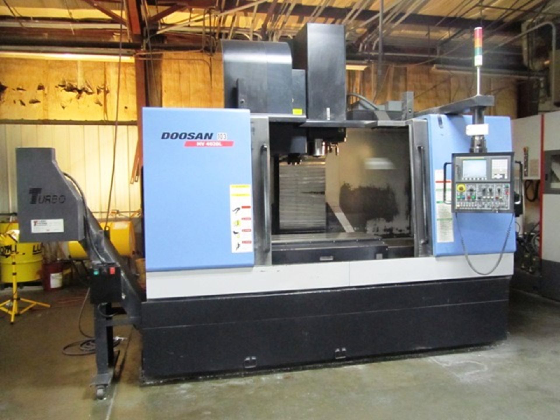 Doosan MV 4020L CNC Vertical Machining Center with 48'' x 20'' Worktable, #40 Taper Spindle Speeds - Image 3 of 5