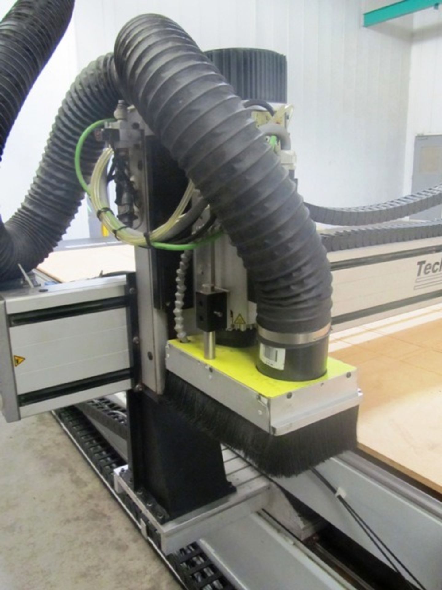 Techno Pro Series 68197 CNC Router with 68'' x 220'' Vacuum Table, Side ATC, Spindle Speeds to 24000 - Bild 5 aus 7