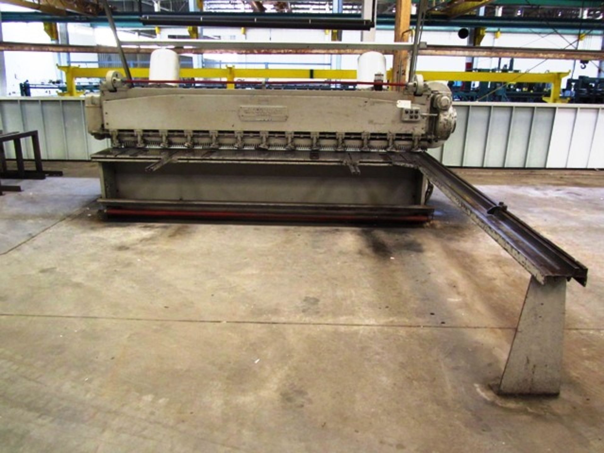 Cincinnati 12' x 3/16'' Mechanical Shear with Front Operated Power Backgauge Model 1412, Right