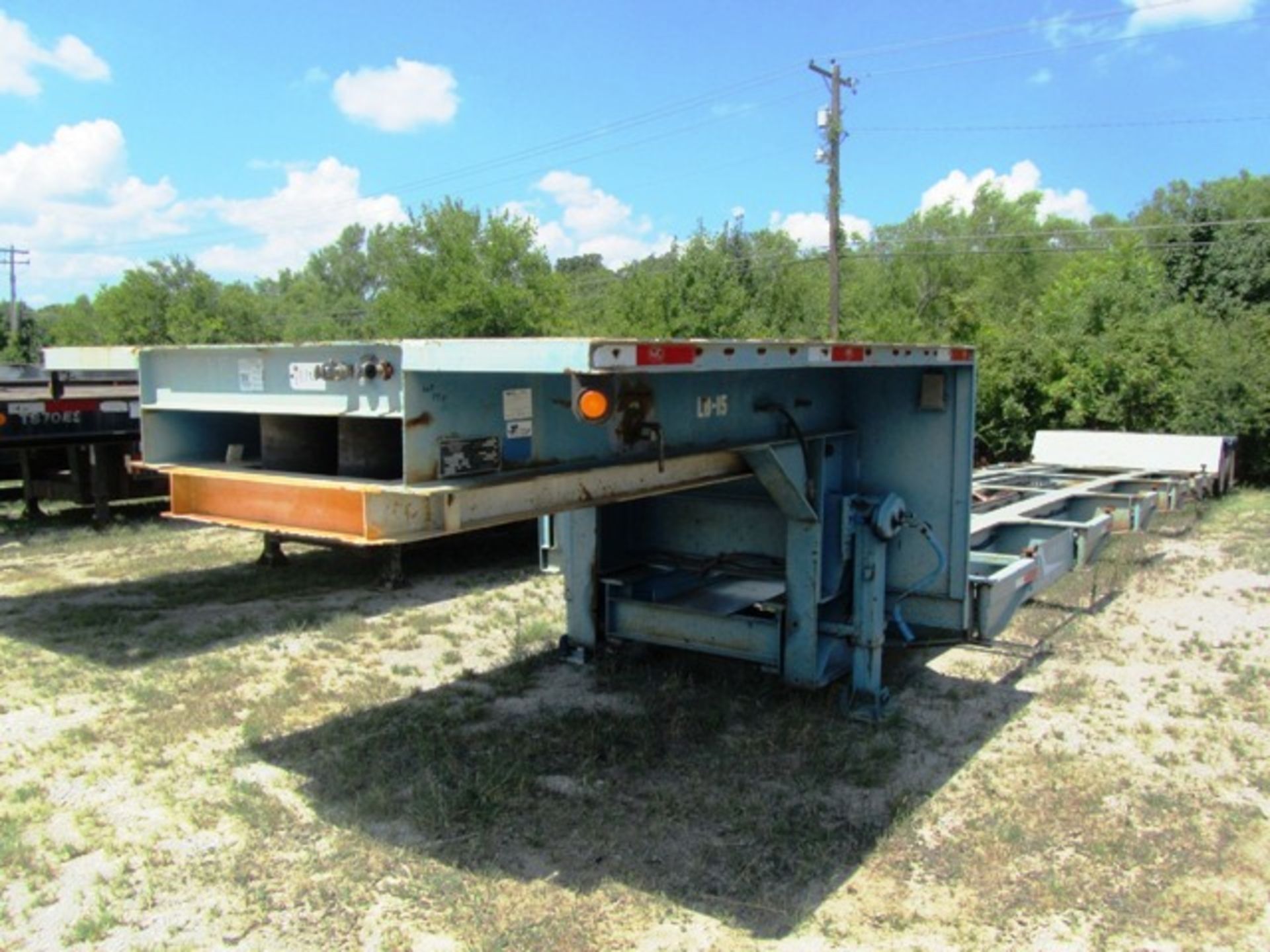 Boaz Lowbed International Model 30-8DLA Extendable Double Drop 2-Axle Trailer, vin: