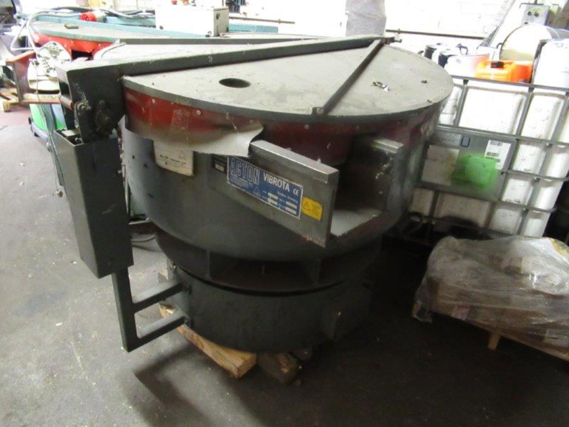 Acton Vibrota VB105 10 Cu.Ft. (283 Litres) Vibratory Finishing Machine with Polyurethane Liner, - Image 2 of 3