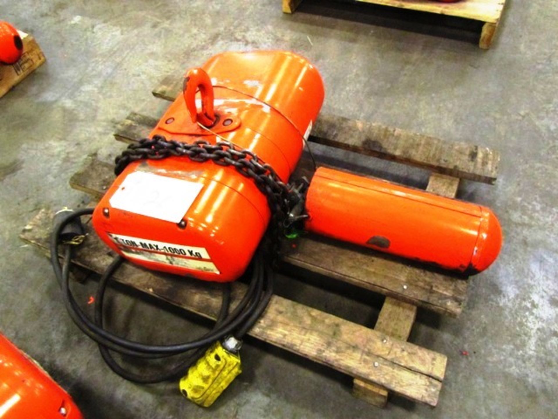 CM Lodestar 1 Ton Electric Hoist with Pendant Control