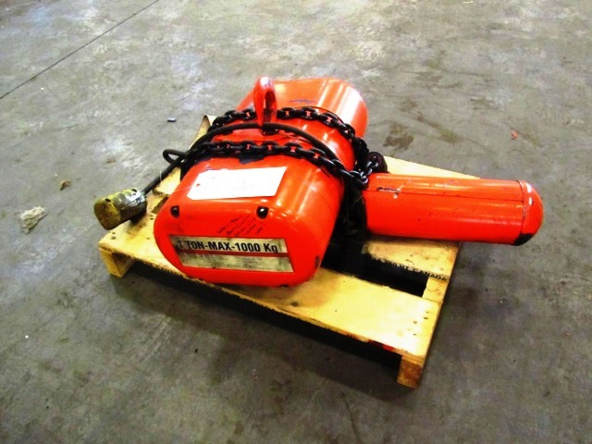 CM Lodestar 1 Ton Electric Hoist with Pendant Control