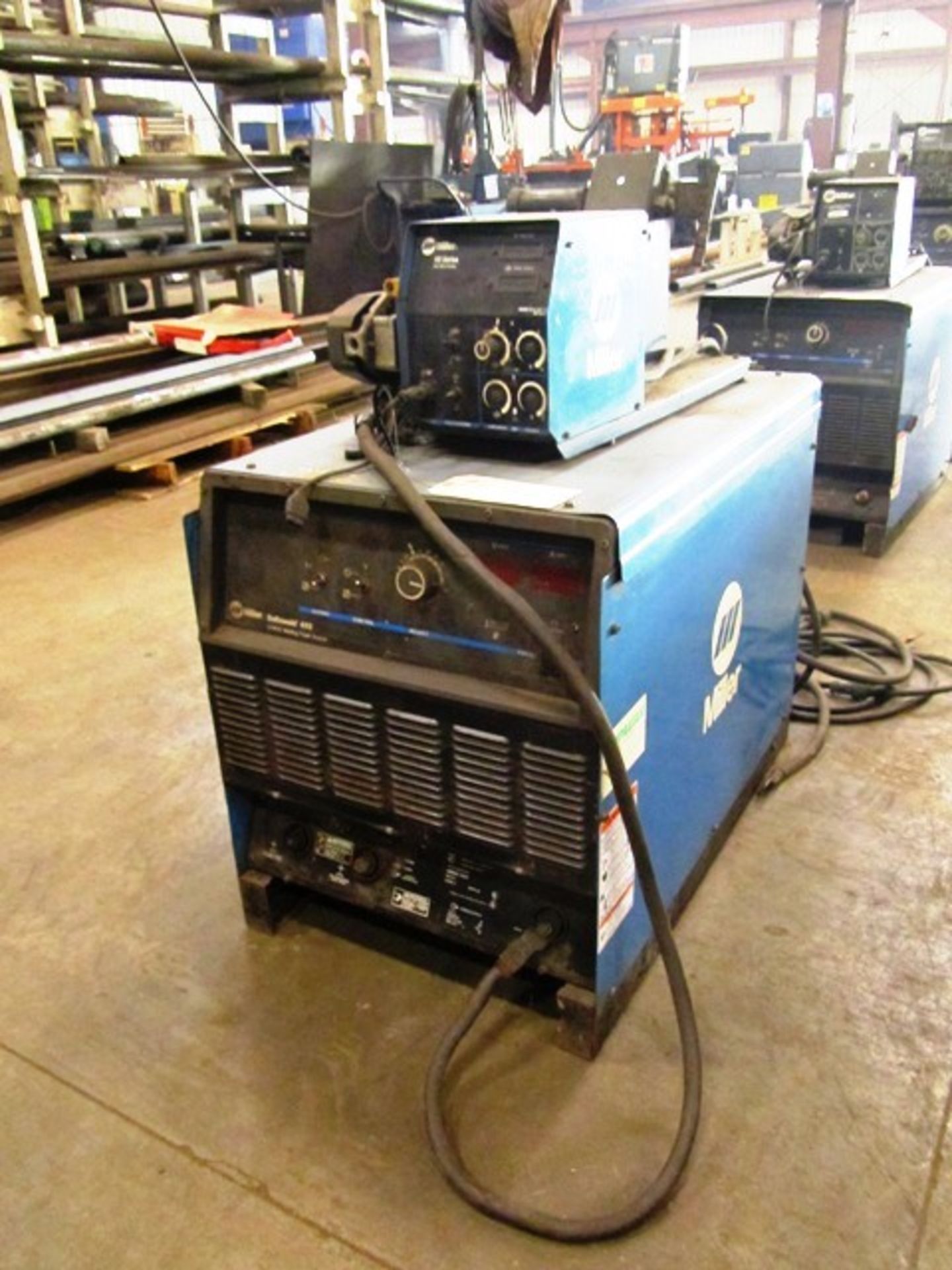 Miller Deltaweld 452 CV/DC Mig Welder with Miller 60 Series 24V Wire Feeder, sn:KF971410