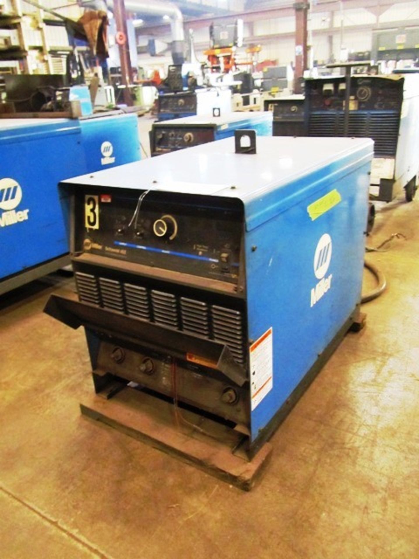 Miller Deltaweld 452 CV/DC Welding Power Source, sn:KH413796