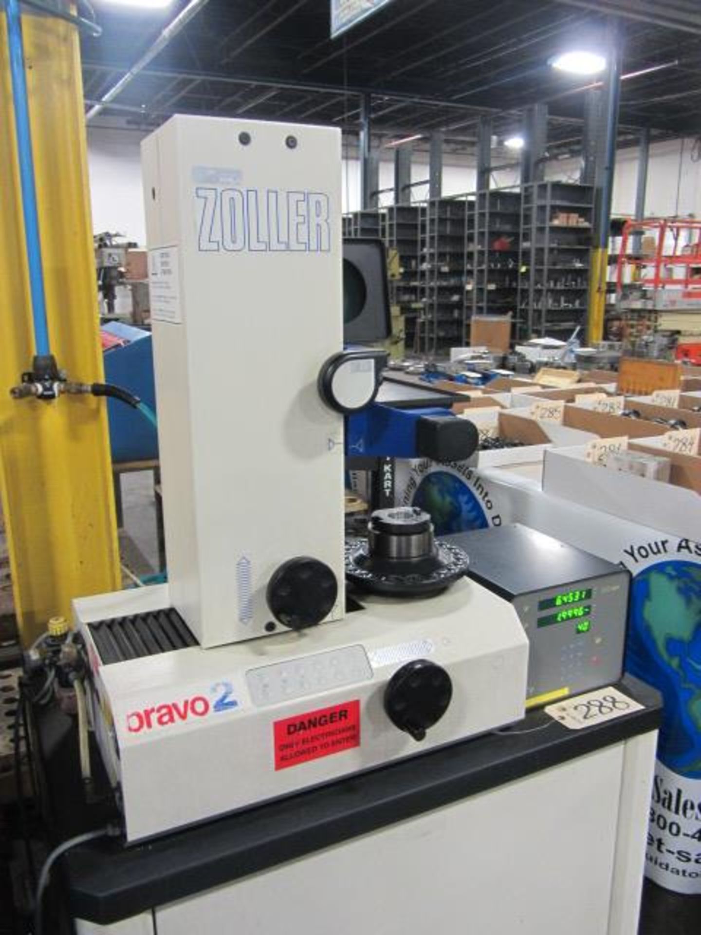 Zoller Bravo 2 50/40 Taper Programmable Tool Presetter with Zoller 6051 Control, Readout, sn:0423 - Image 5 of 7