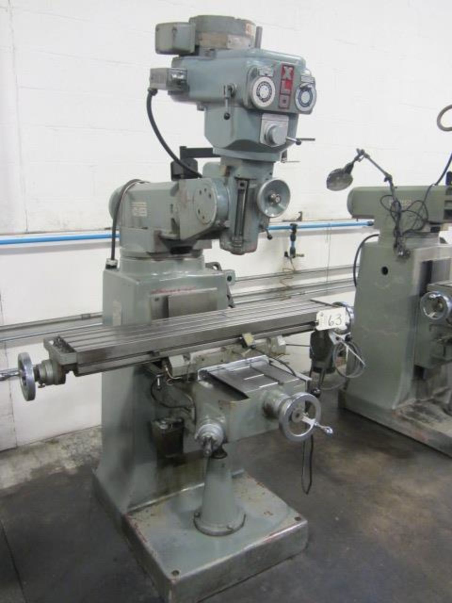 Ex-Cell-O Vari-Speed Vertical Milling Machine with 9'' x 42'' Power Feed Table, #30 Taper Spindle - Bild 3 aus 5