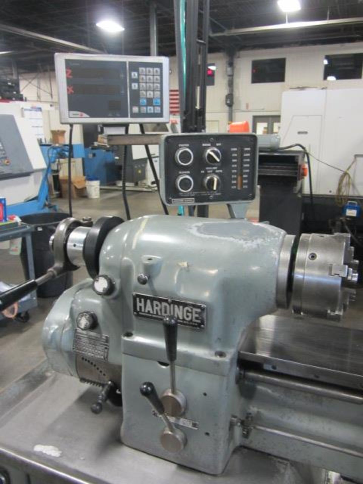 Hardinge HLV-H Precision Tool Room Lathe with Threading, 5 `C' Collet Closer, 6'' 6-Jaw Chuck, - Bild 3 aus 7