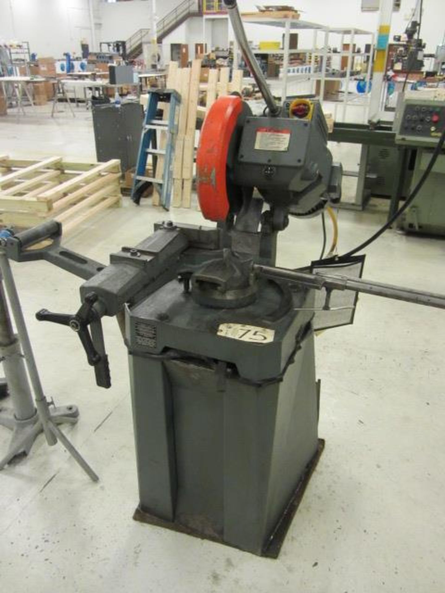 Saccardo 112L 8/4/2 Mitre Cutting Cold Saw with 14'' Diameter Blade, Vise, Barstop, sn:33069