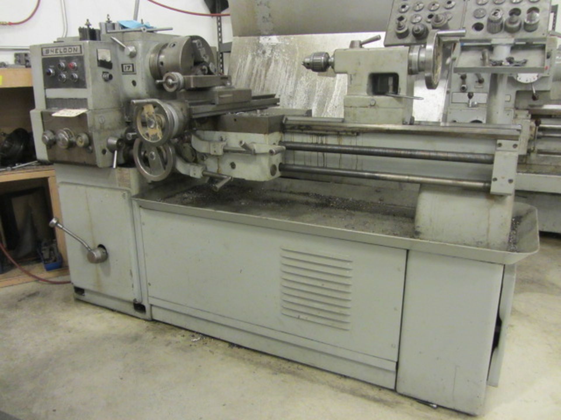 Sheldon 17'' Swing x 40'' Centers Engine Lathe with 8'' 4-Jaw Chuck, Spindle Speeds to 1800 RPM,