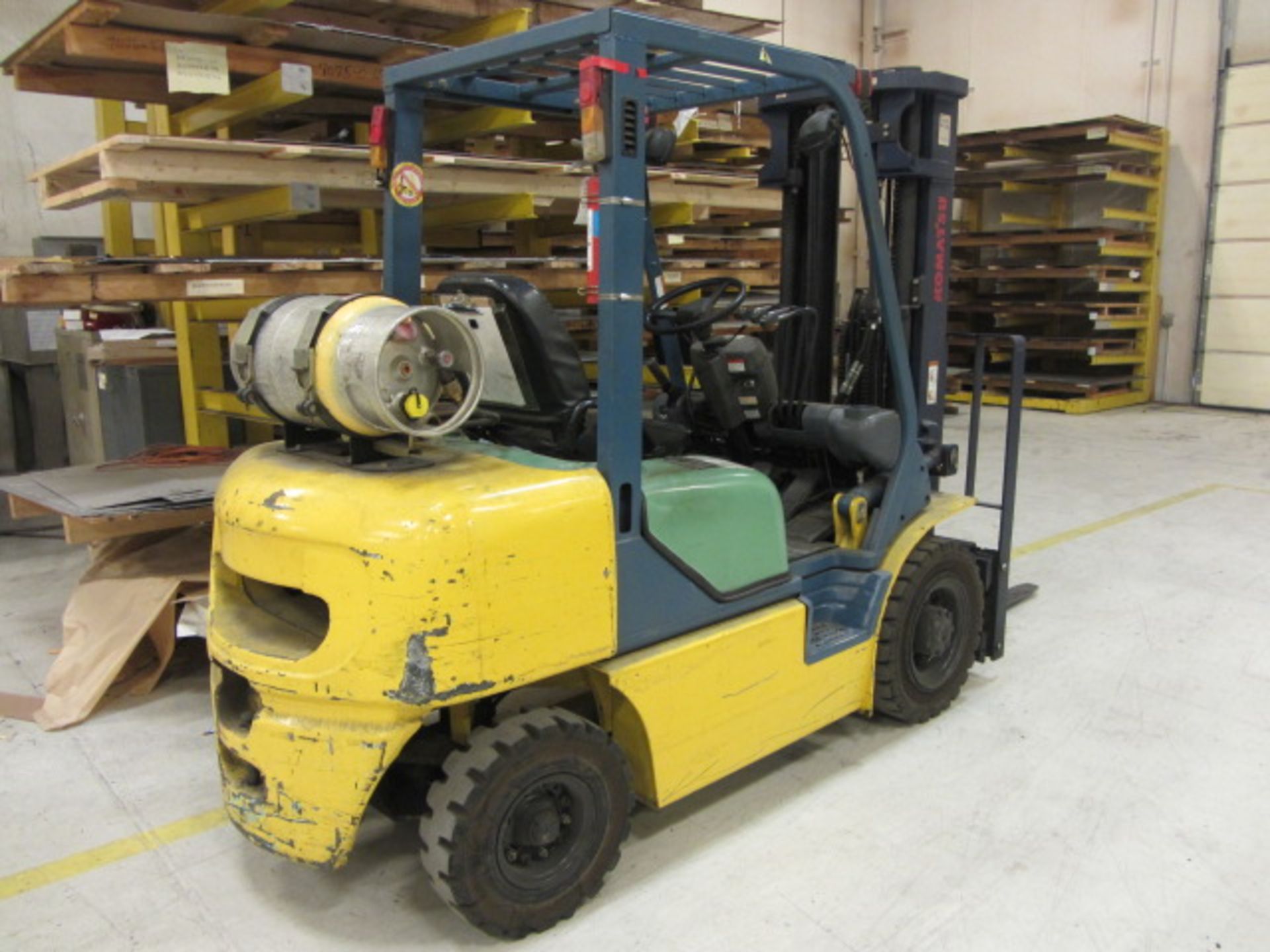 Komatsu Model FG25T-12 4000lb LP Forklift with (3) Stage Mast with Side Shift, 42'' Long Forks, sn: - Image 3 of 3