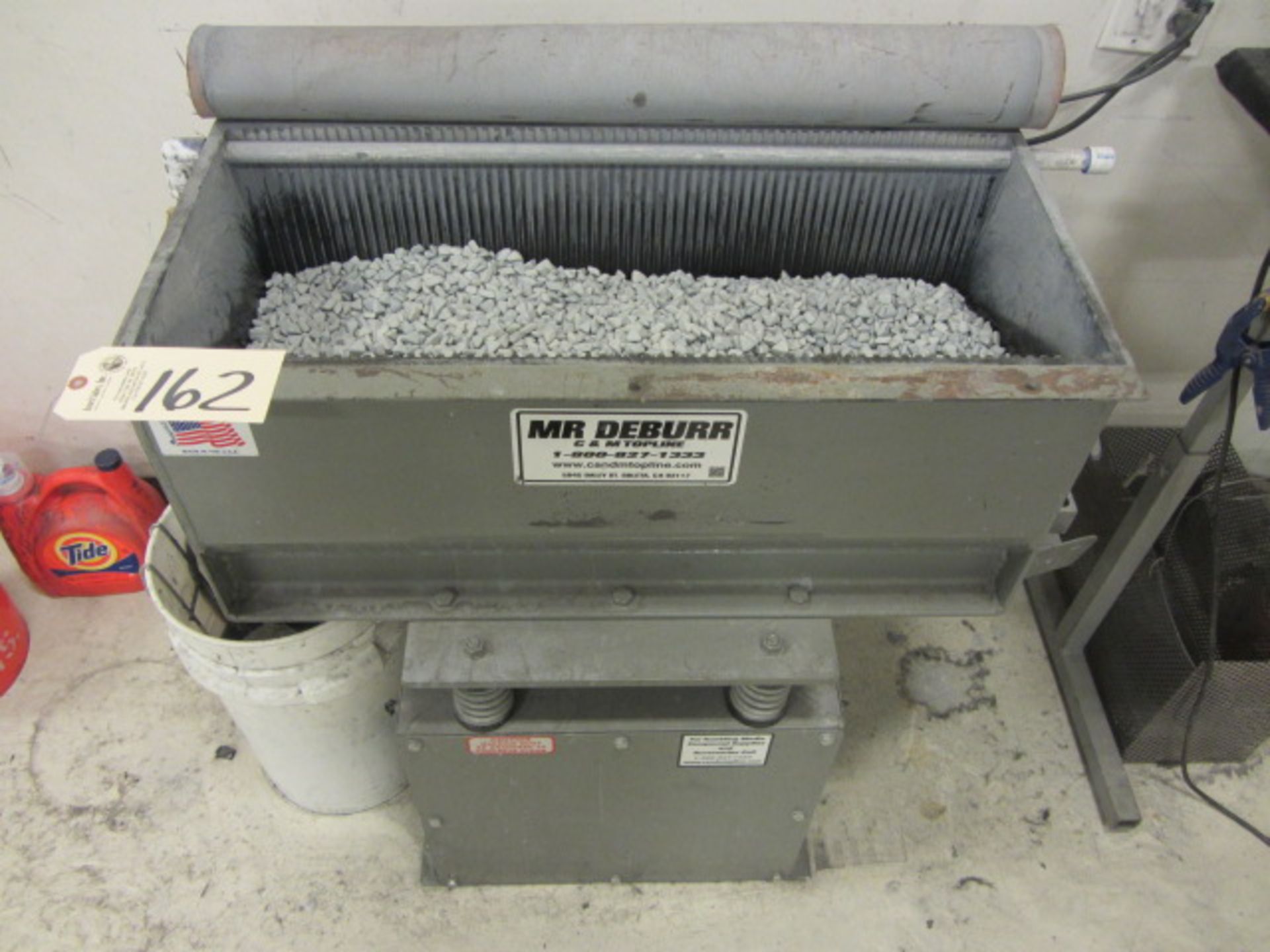 Mr.Deburr 300 Vibratory Finishing Machine