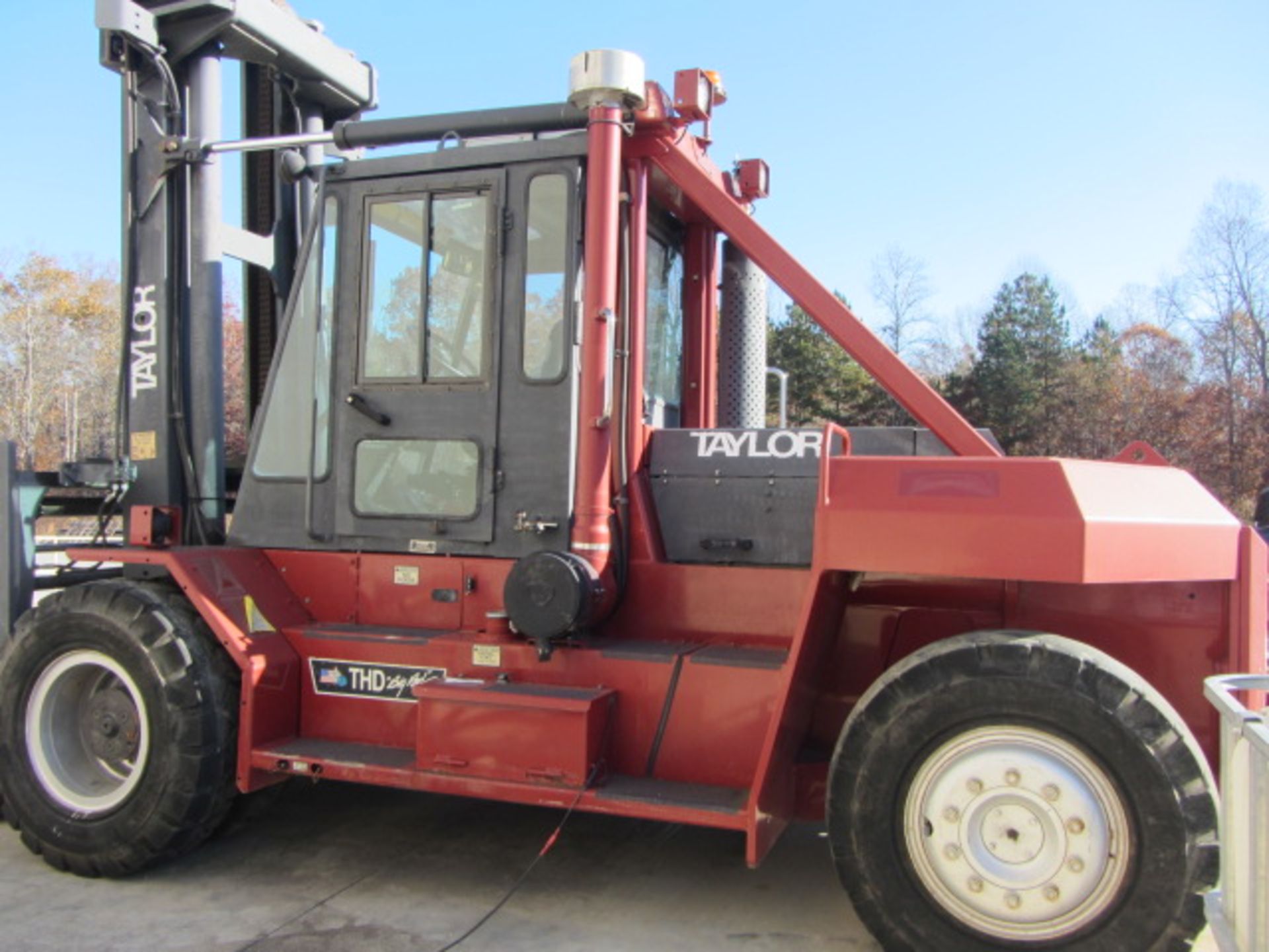 Taylor THD ''Big Red'' T-300M 30,000lb Forklift with Hydraulic Mast, Fork Shift, 96'' Forks, - Image 14 of 14