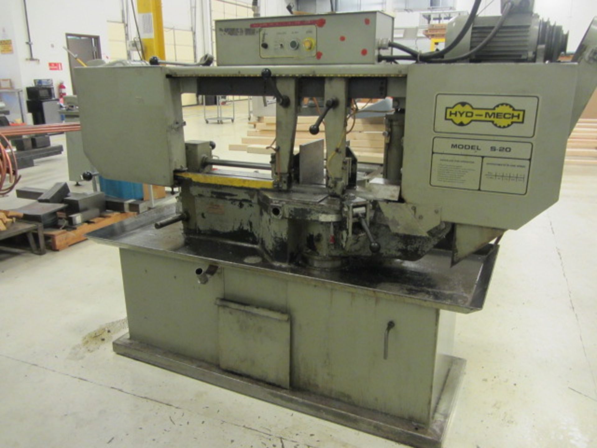 Hyd-Mech S-20 Mitre Cutting Horizontal Bandsaw with 13''H x 18''W Capacity, 13'' Rounds, Mitres to - Image 3 of 8