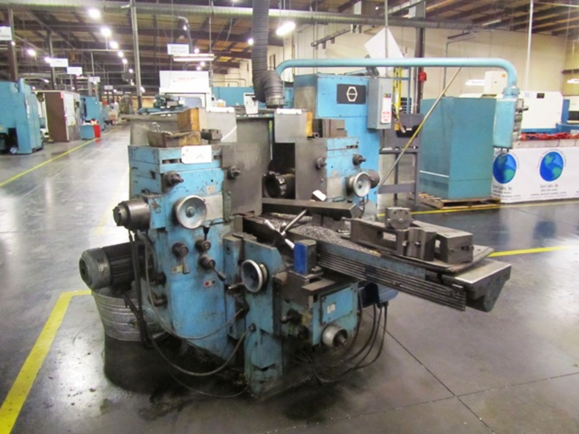 Kearney & Trecker Duplex Horizontal Mill (parts machine)