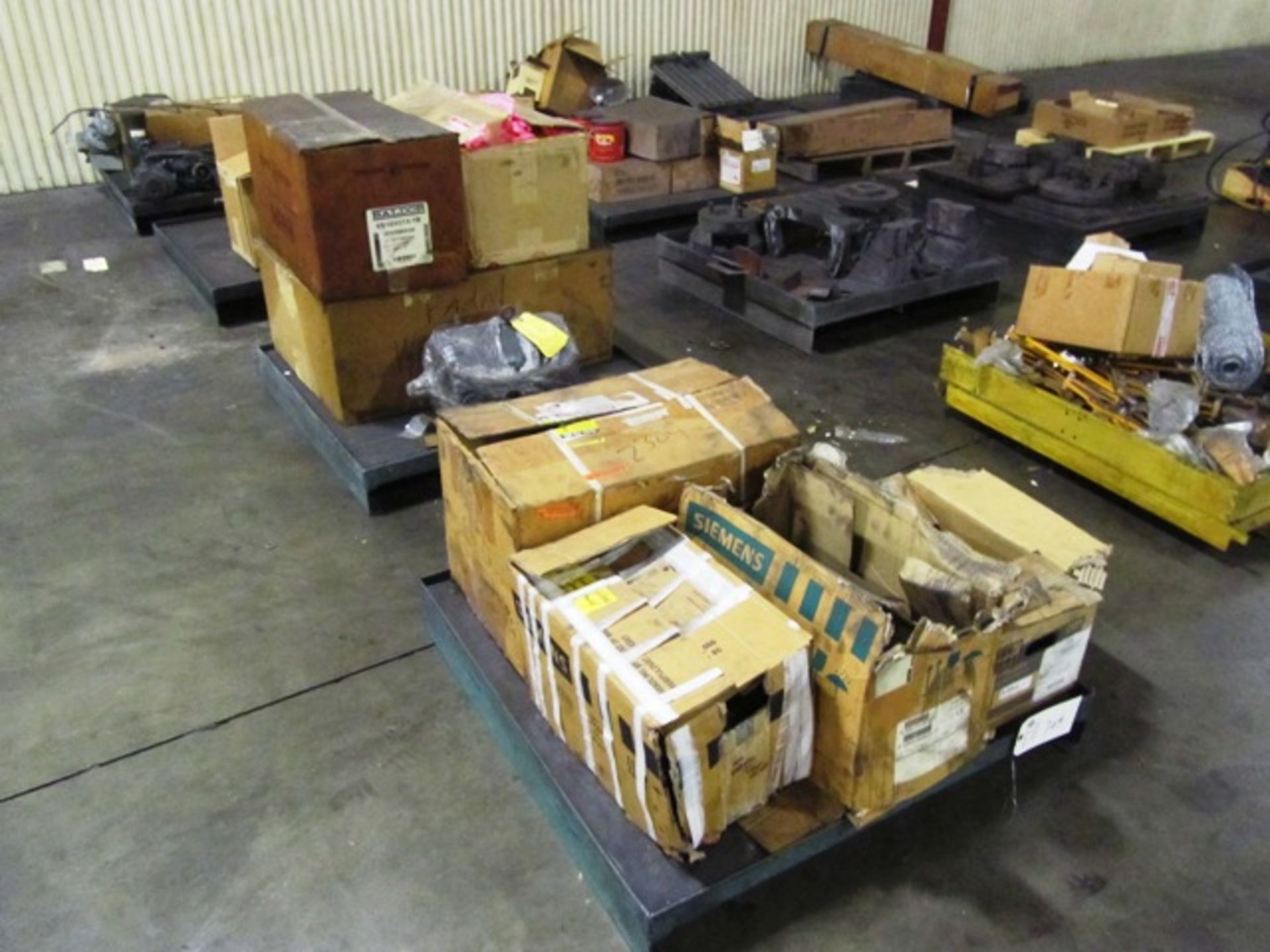 (4) Pallets of Misc.