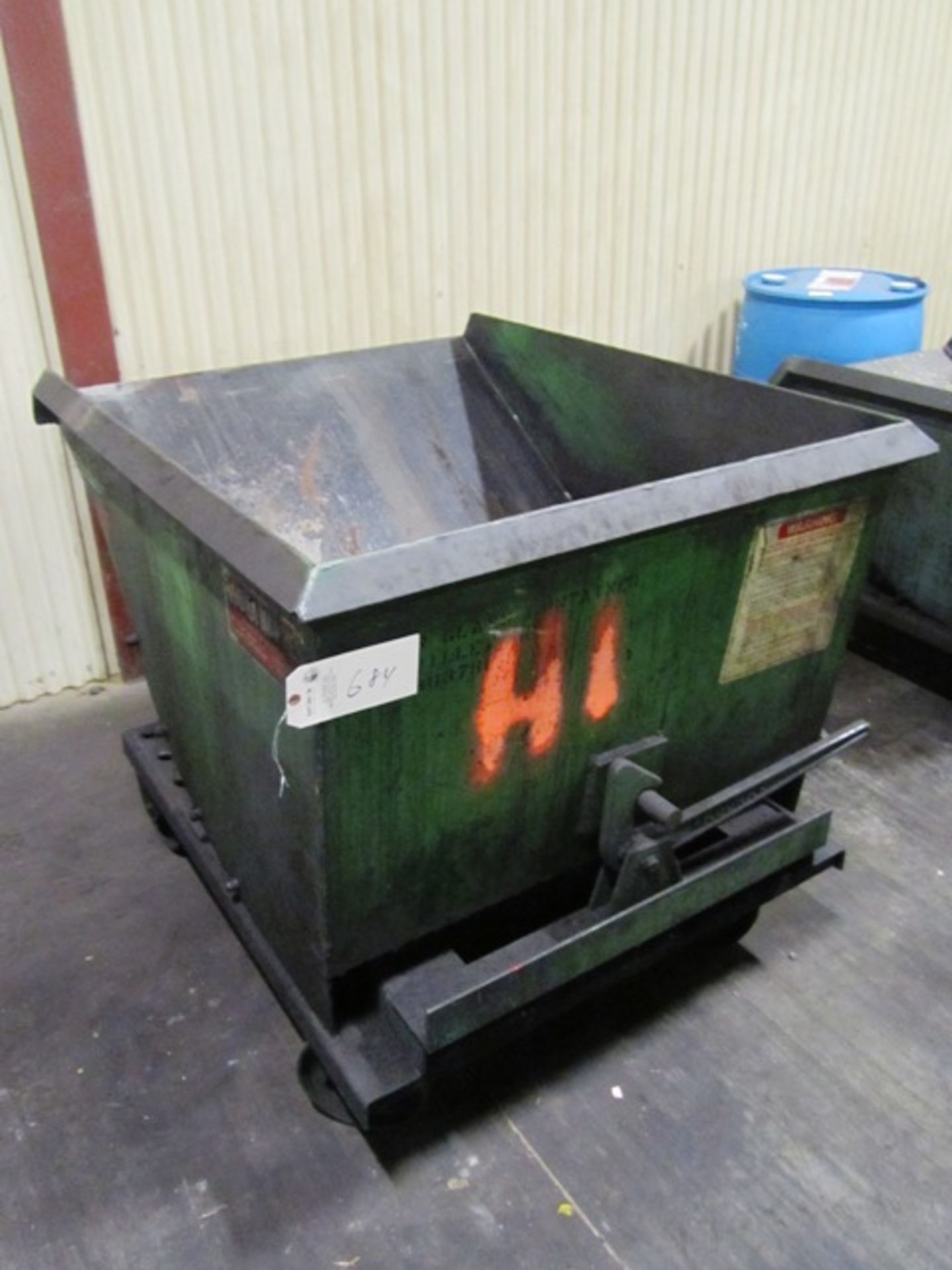 Self Dumping Hopper