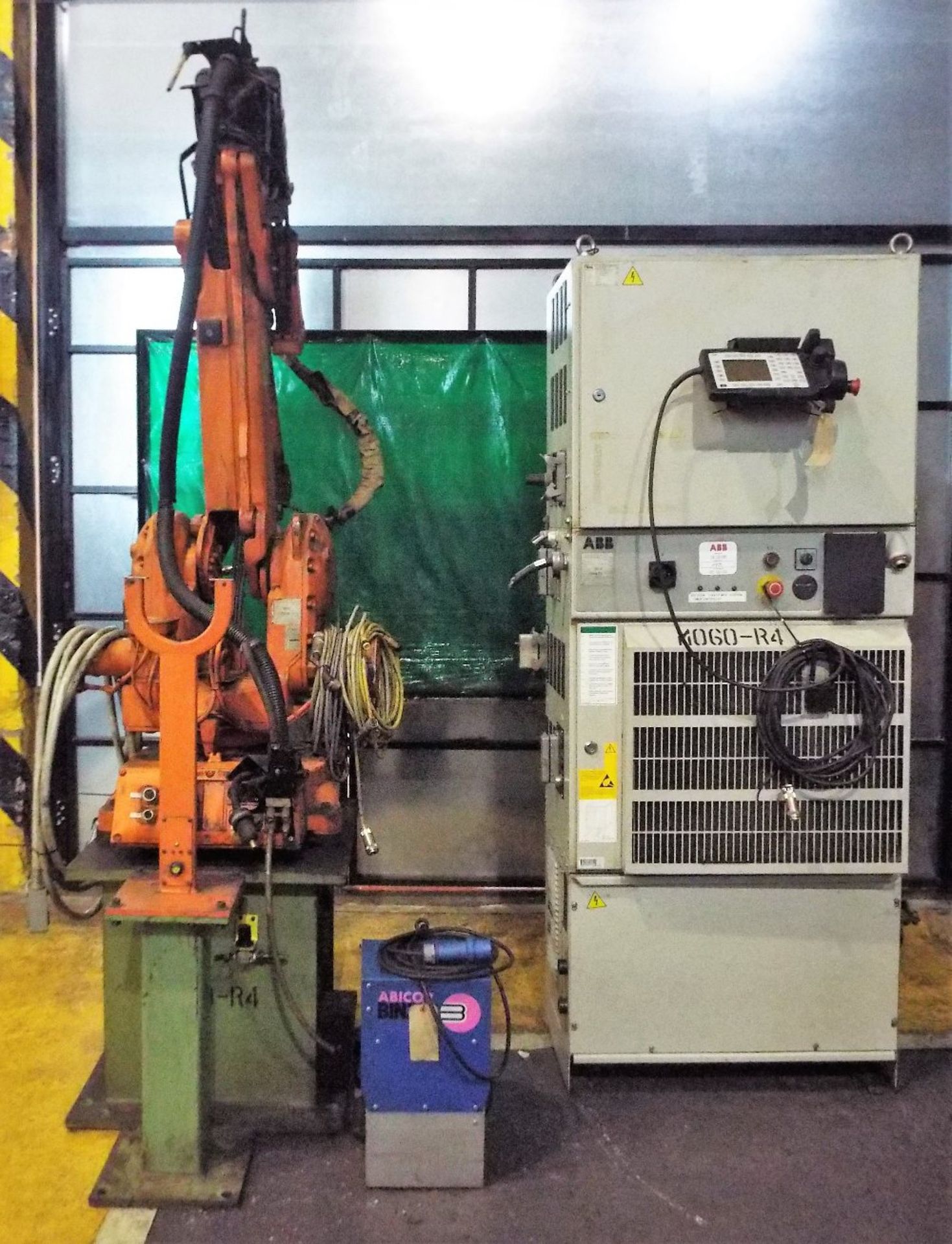 ABB-IRB-2400L MIG WELDING EQUIPMENT