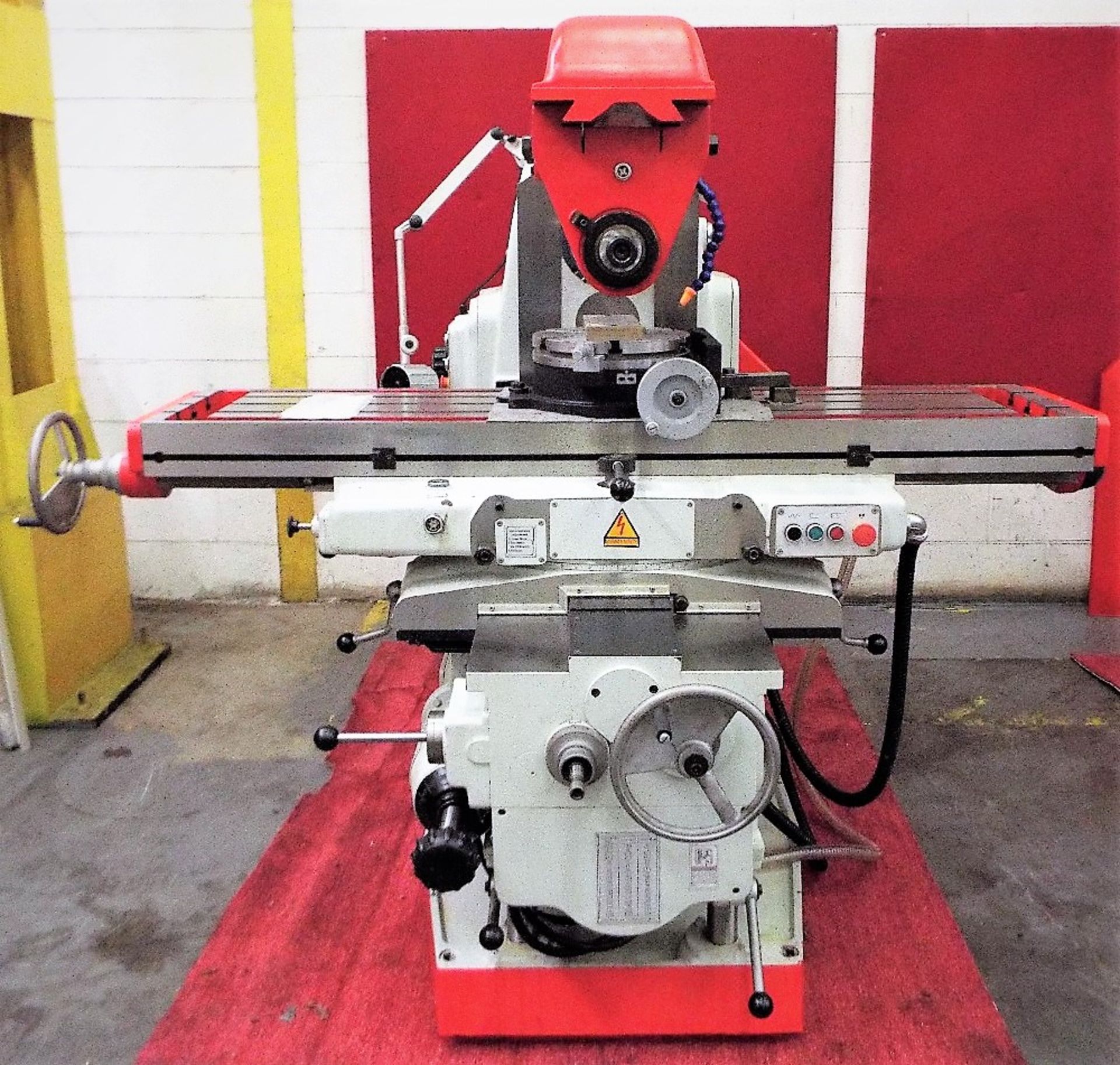 Vertical Knee Type Milling Machine