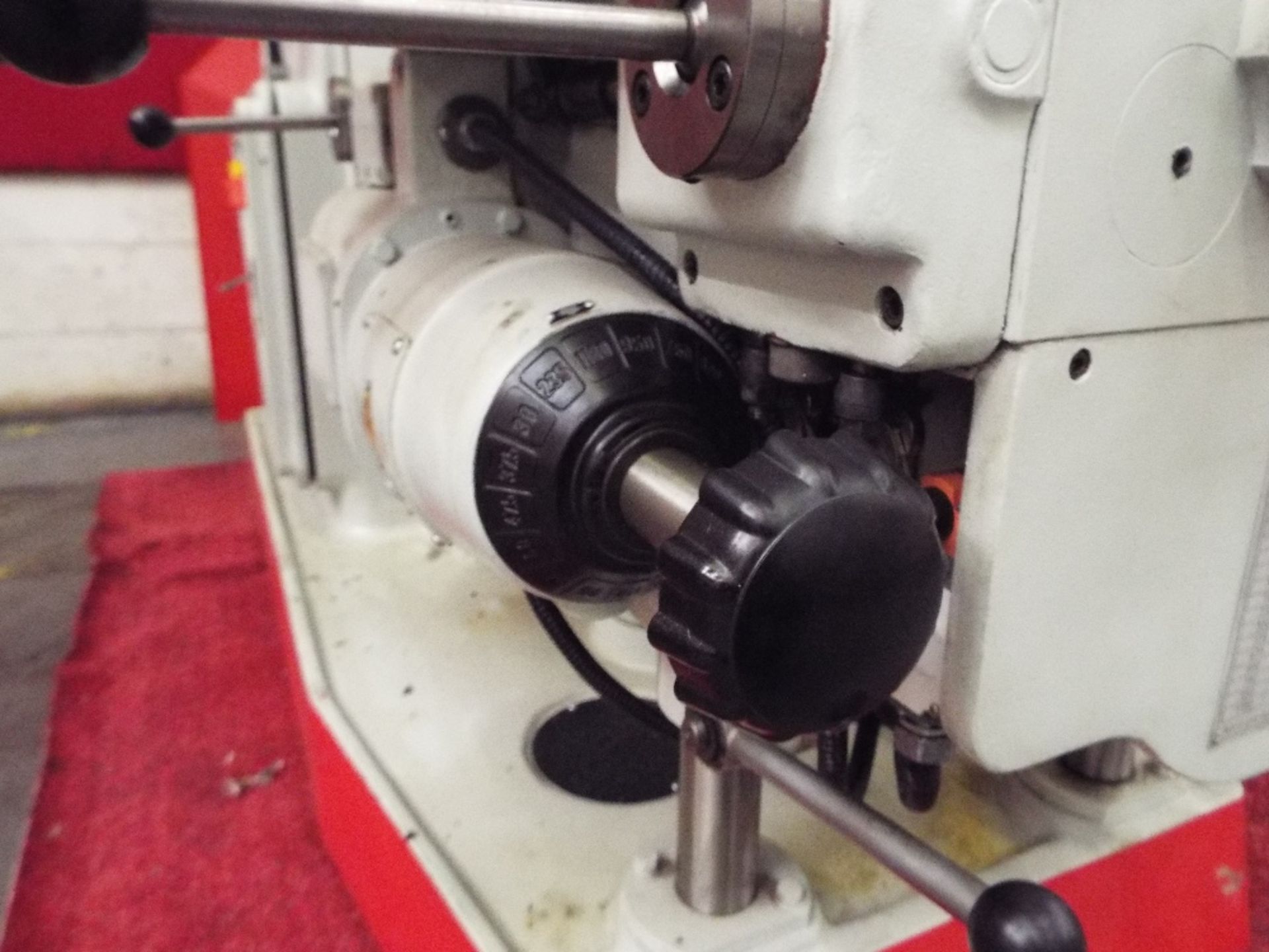 Universal Milling Machine Type - OEX 6140 Machine No - 05 63 Available due to a cancelled order - Image 8 of 15