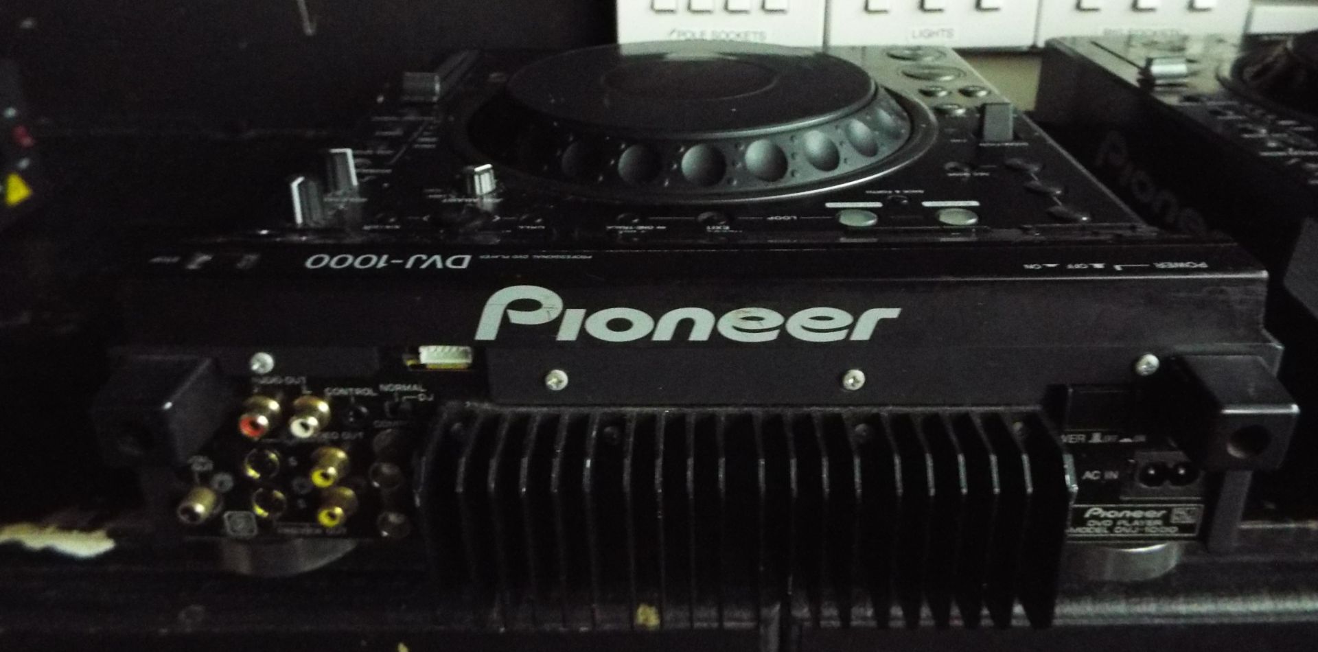 Pioneer DVJ 1000 Professional Sound Decks - Image 10 of 12