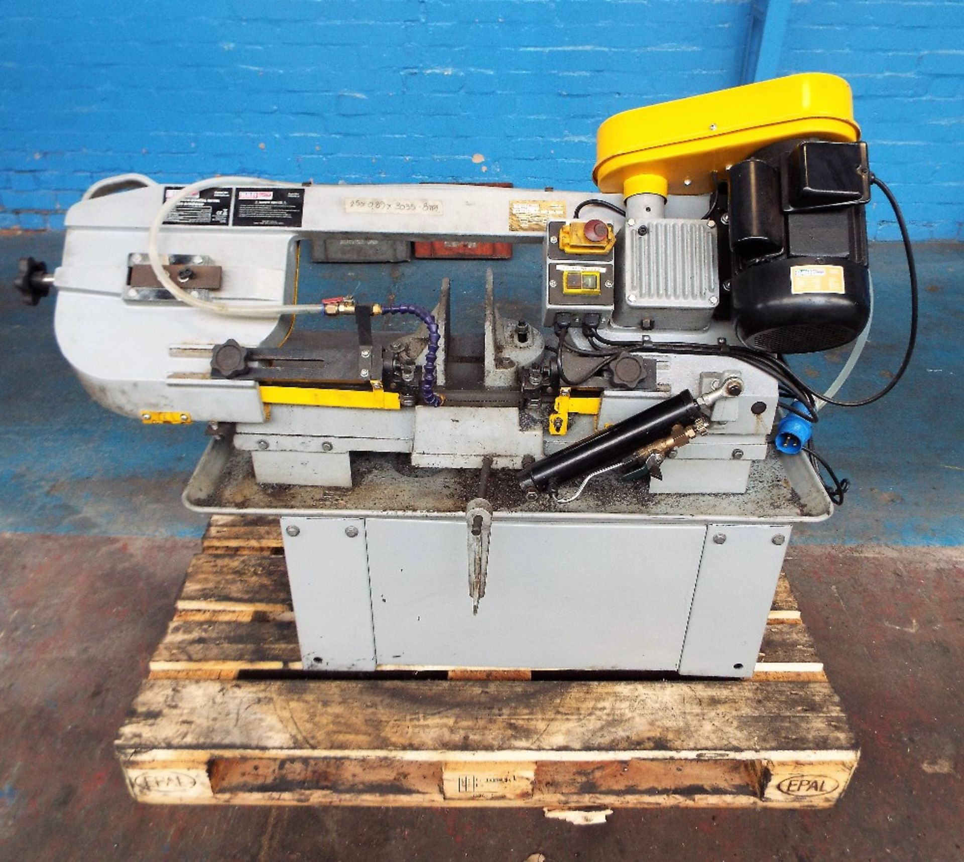 Sealey Horizontal Bandsaw.