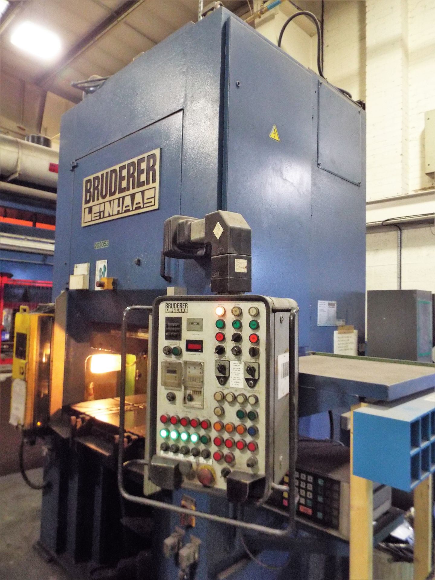 Bruderer Leinhaas DWP-R11-100-NS Single Column Differential High Speed Hydraulic Press.