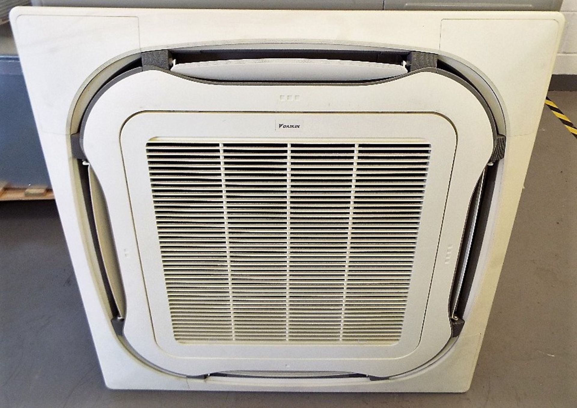 Daikin Air Conditioning Set. - Image 4 of 4