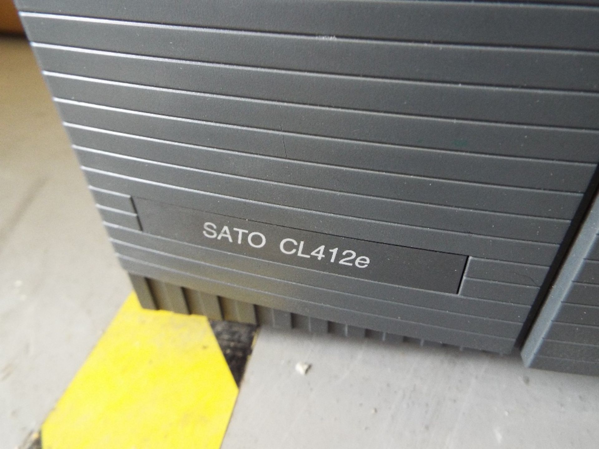 SATO CORPORATION BARCODE PRINTER - Image 2 of 4