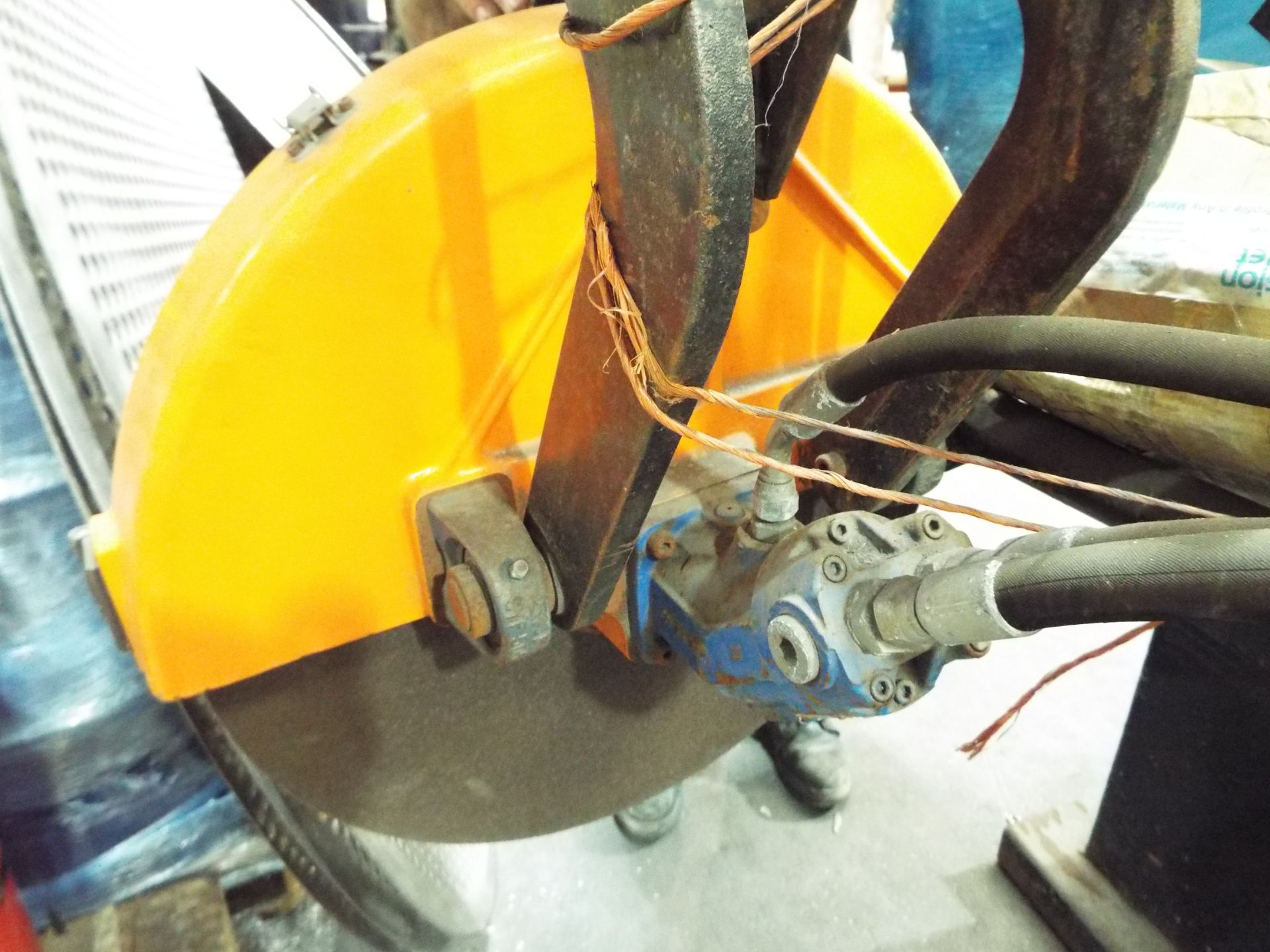 A W Bell MPS40 Manual Power Saw Complete With PCS 20 Clamping Attachment. - Image 6 of 22