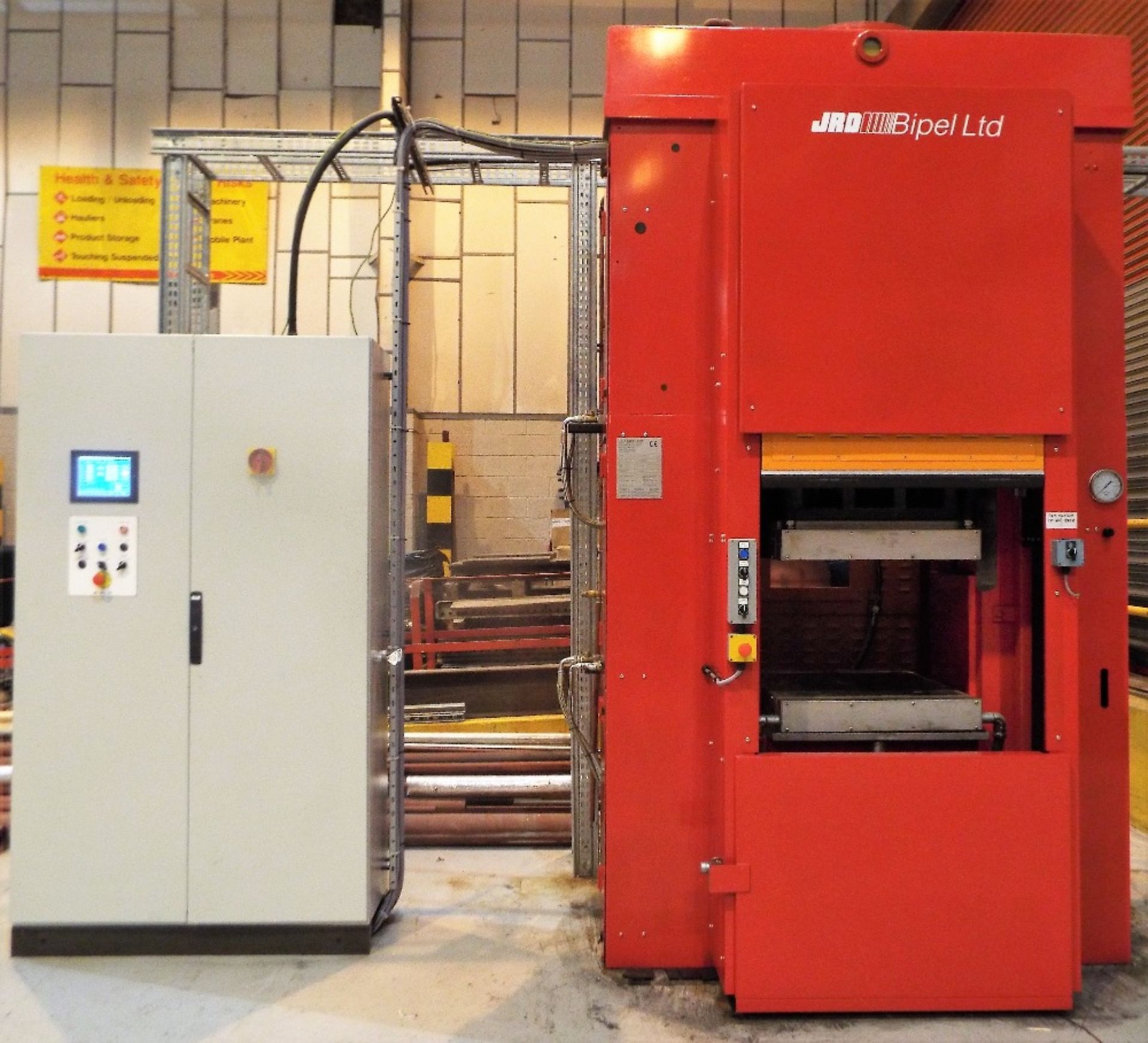 JRD Bipel 150 Tonne Hydraulic Hot Compression Press.