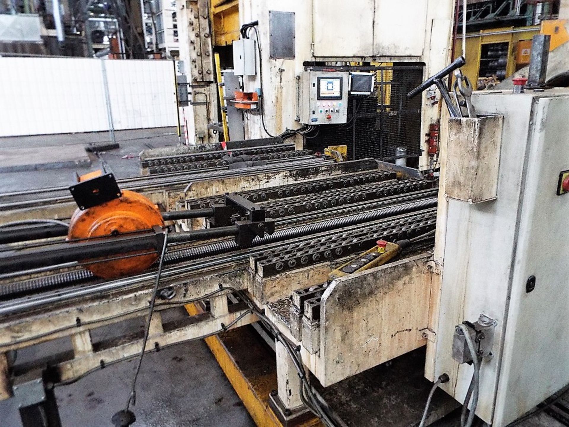 Veronish 2500 Tonne Mechanical Press - Image 10 of 12