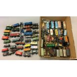 OO gauge. Good quantity of rolling stock, to include Wrenn, Hornby, etc. Unboxed, conditions vary.