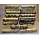 OO gauge. 15 x unboxed Pullman coaches, mainly by Triang. G.