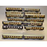 OO gauge. 14 x unboxed Pullman coaches by Hornby Dublo, Graham Farish, etc. P-G.