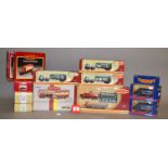 33 x assorted diecast models by Corgi and similar, including buses, fire engines, etc. Boxed, G-VG.