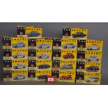 18 x Vanguards diecast model cars. Boxed, overall appear VG.