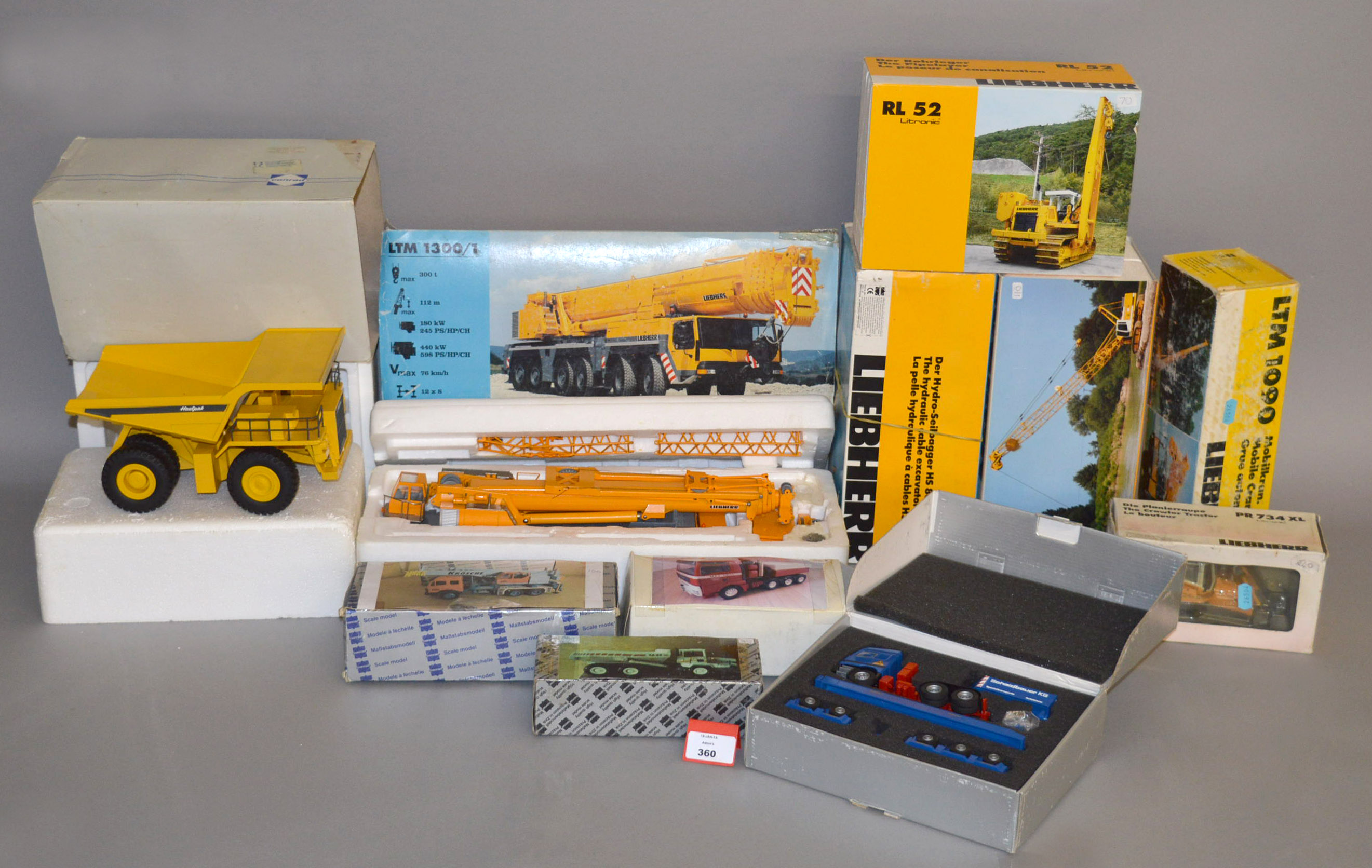 An Excellent collection of Conrad / Liebherr construction / earth-moving models mostly VG but boxes