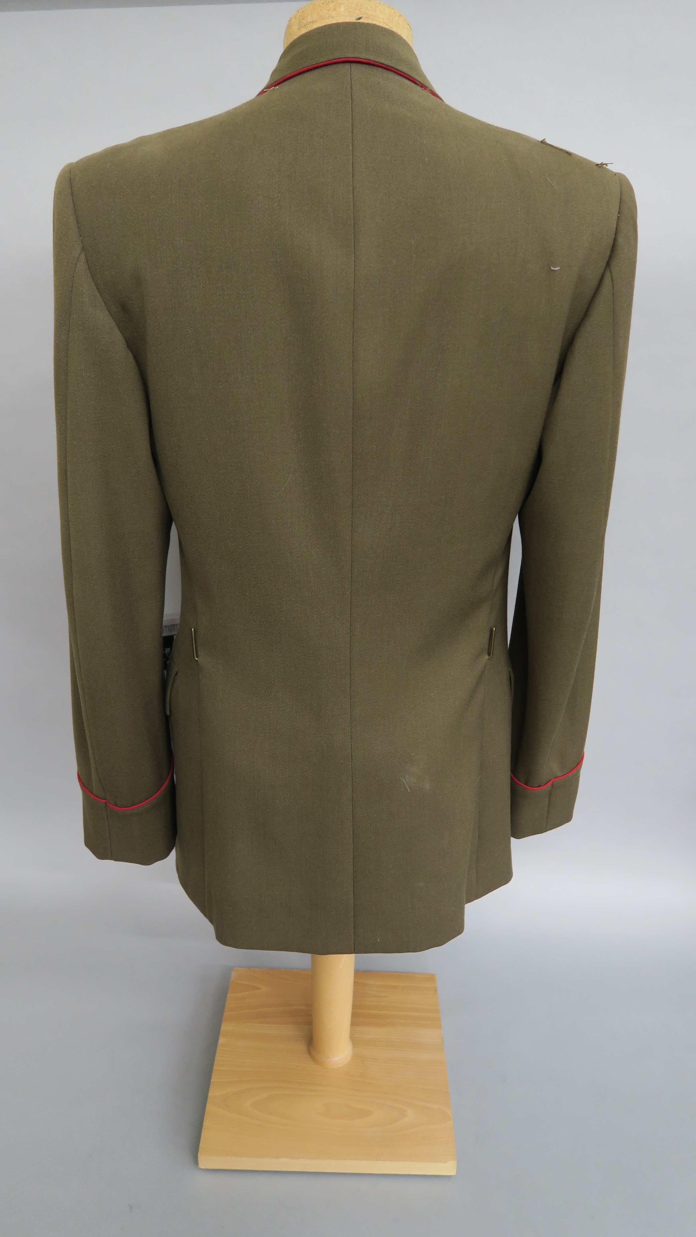 James Bond "Goldeneye" (1995) Russian Army tunic worn by Gottfried Johns as General Ouromov - Image 10 of 15