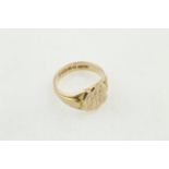 An Edwardian 15ct engraved signet ring, H/M Chester 1905, approx weight 11.