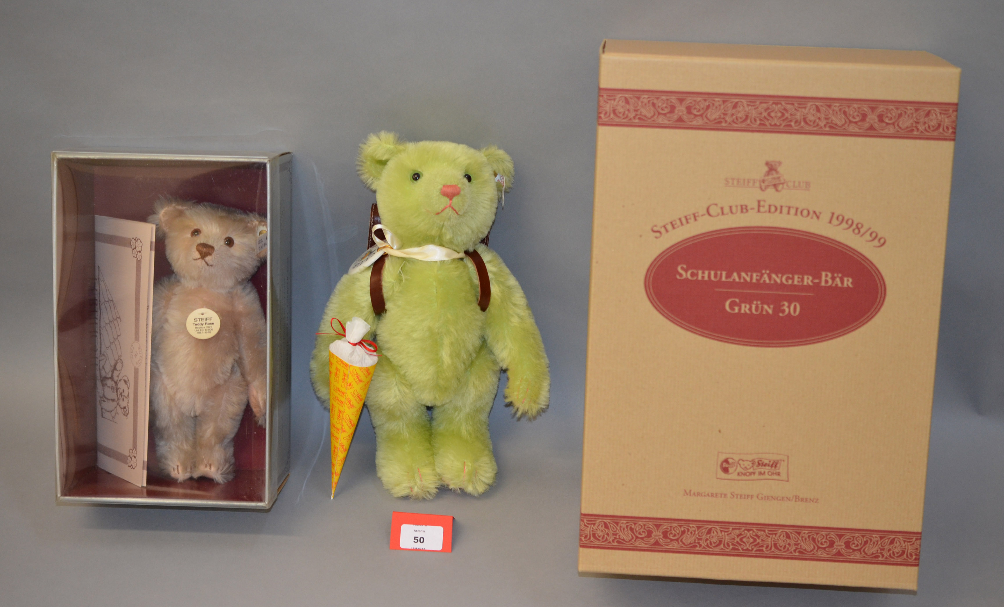 Two Steiff teddy bears: 407154 Teddy Rose 1925; 420139 School Starter Bear, appears unopened.