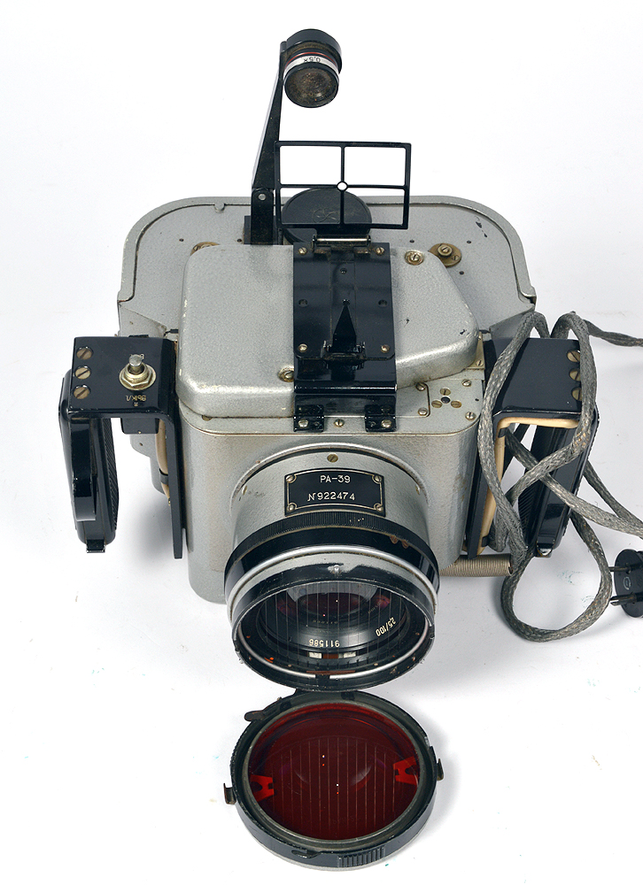 Soviet RA-39 Aerial Camera. (untested ) With URAN-27 f2. - Image 2 of 6