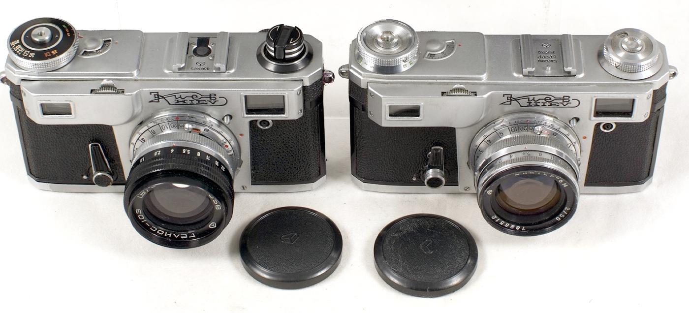 Four Kiev 4 Cameras. Comprising KIEV 4 (Type 3) 1979. JUPITER-8M 2.0/53. Lens cap, case & manual. - Image 3 of 3