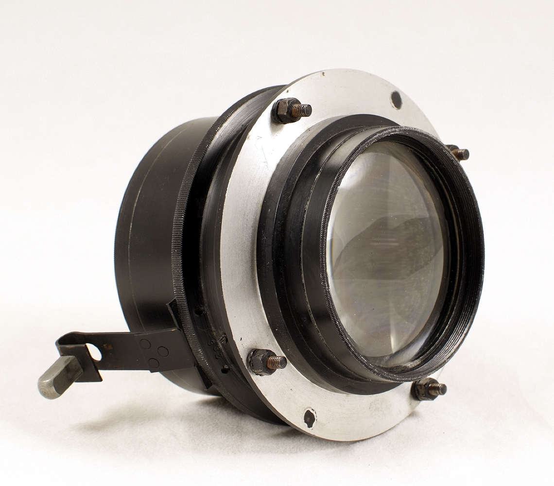 WWII Air Ministry Aerial Camera Lens (probably Dallmeyer Pentac). 8" f2.9. - Image 3 of 4