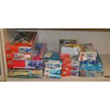 19 x Airfix plastic model kits, all aircraft. Contents not checked, F-G+ boxes.