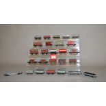 OO gauge. 26 x items of rolling stock, unboxed. F-G.