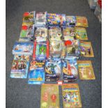 22 x Marvel and DC superhero action figures by ToyBiz, Mattel and others. Boxed/carded, F-G.