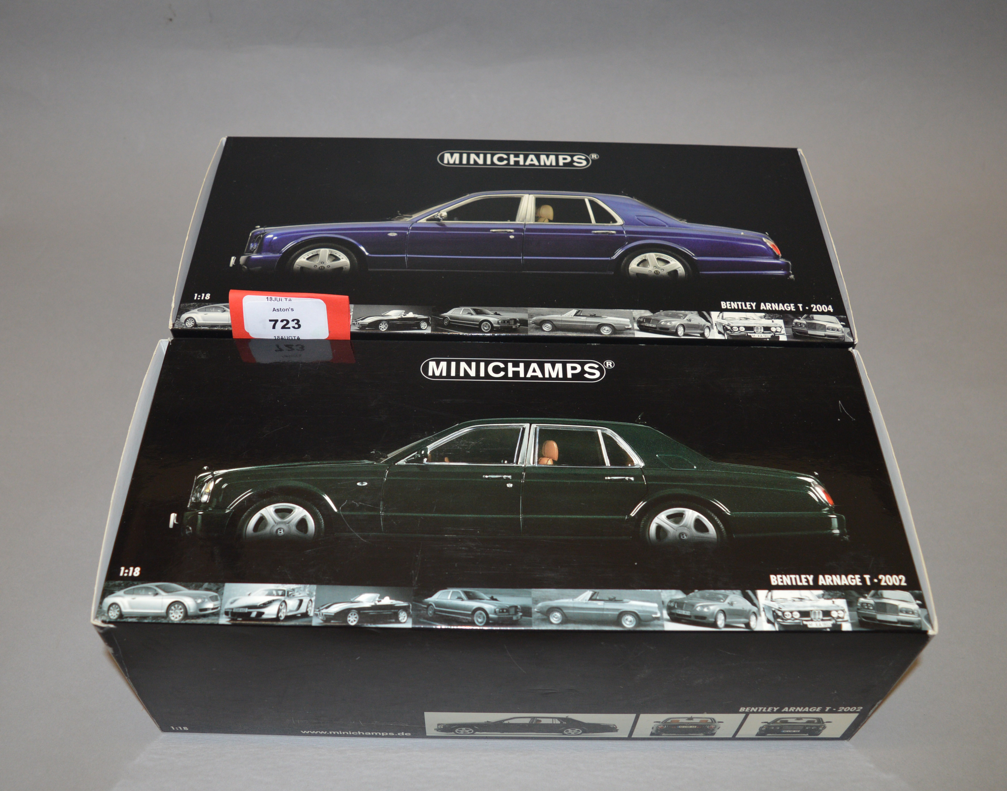 Two boxed Minichamps Bentley Arnage T diecast model cars in 1:18 scale, 2002 and 2004.