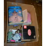 11 x The Wizard of Oz items: three Mattel Barbie dolls,