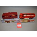 Two boxed Dinky Toys, 981 Horse Box and 941 Foden 14 ton Tanker in 'Mobilgas' livery.